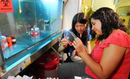 Shannon Stott (B.S. University of Illinois, M.S. Georgia Tech) is using custom-built optical tweezers that can be used to apply small forces in the range of a few picoNewtons to single molecules such as proteins, DNA and receptor/ligand pairs.