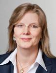 Cross-disciplinary Model-Based Engineering of Machine and Plant Automation Systems