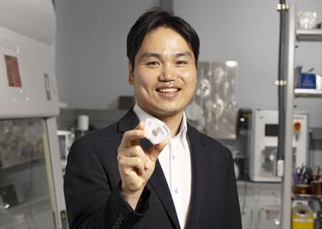 Hong Yeo, associate professor and Harris Saunders Jr. Endowed Professor in the George W. Woodruff School of Mechanical Engineering, came up with the pacifier idea at a pediatric technology conference.